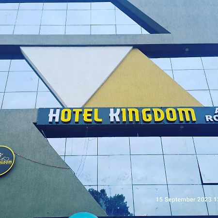 Hotel Kingdom Gandhinagar Exterior foto