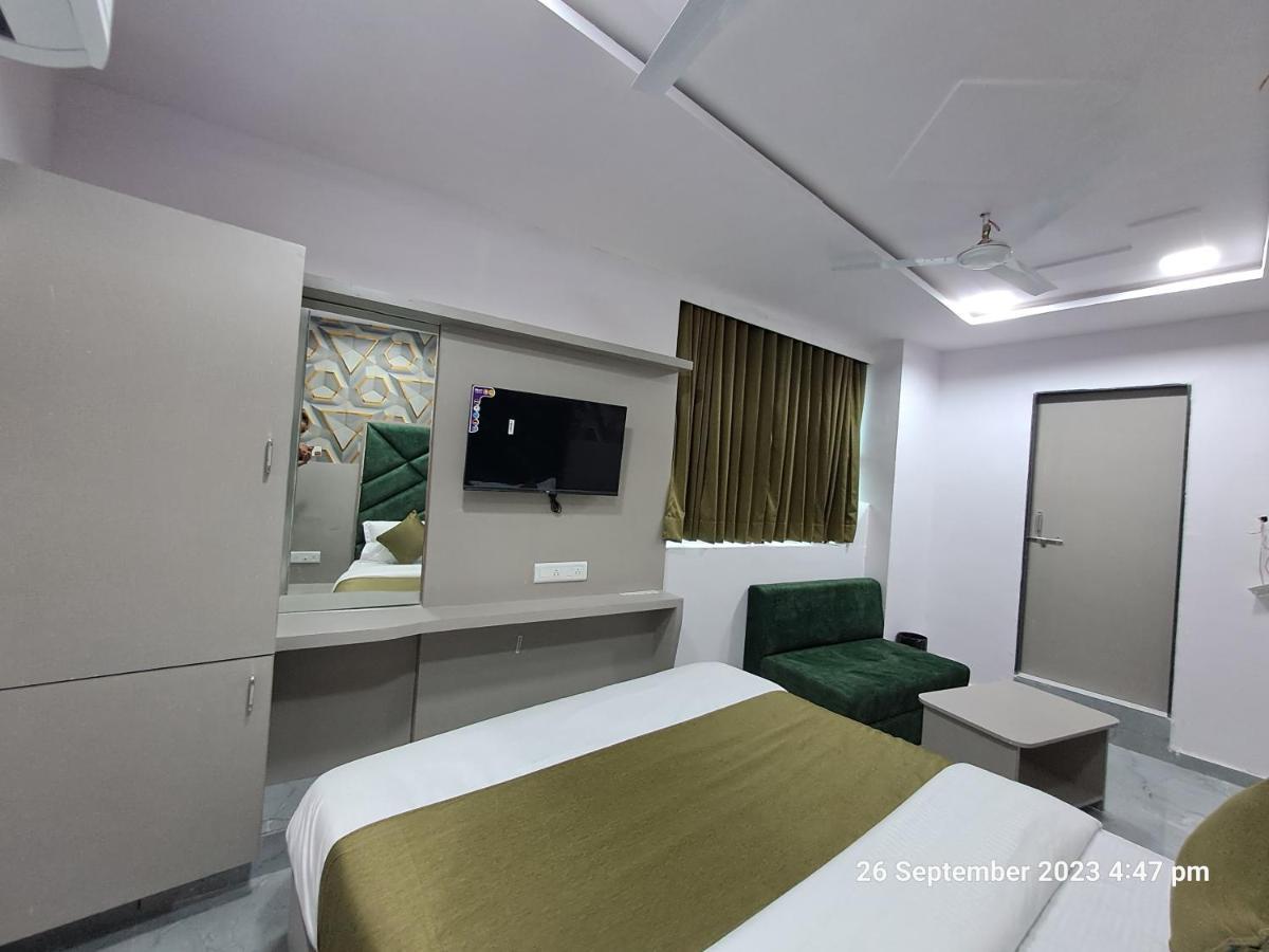 Hotel Kingdom Gandhinagar Exterior foto