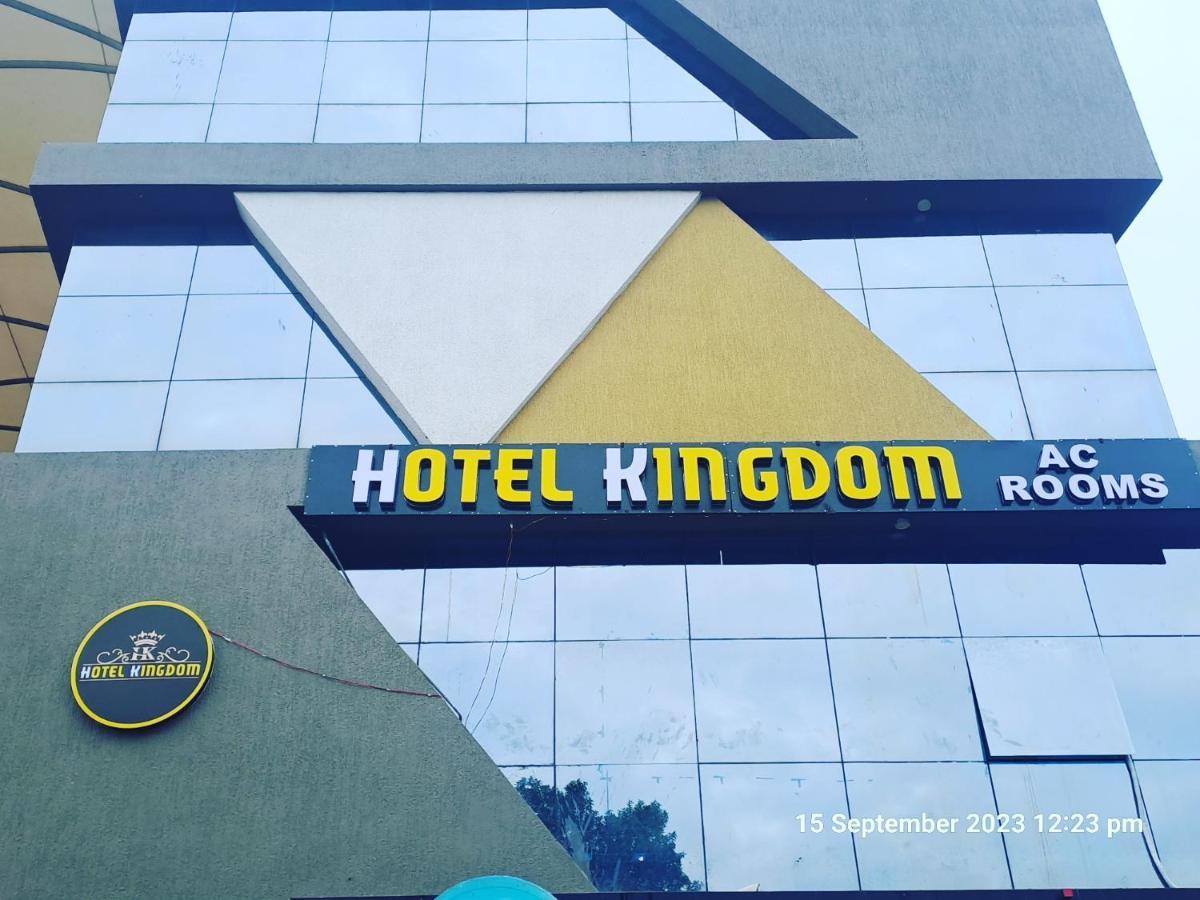 Hotel Kingdom Gandhinagar Exterior foto